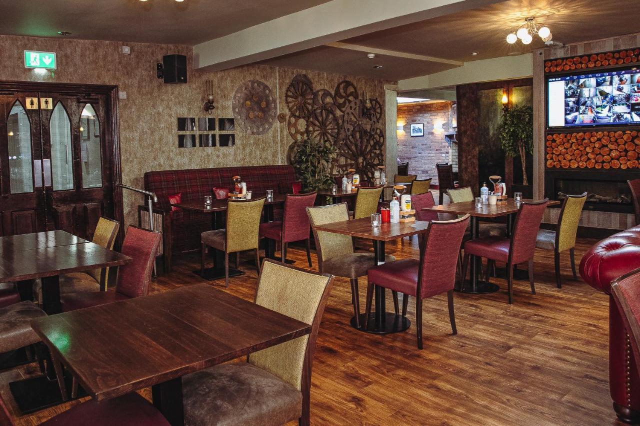 Muskerry Arms Bar And B&B Бларні Екстер'єр фото