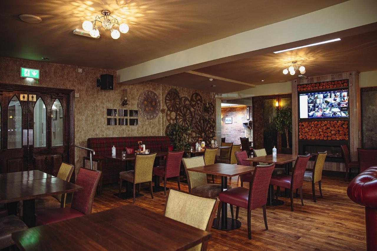 Muskerry Arms Bar And B&B Бларні Екстер'єр фото